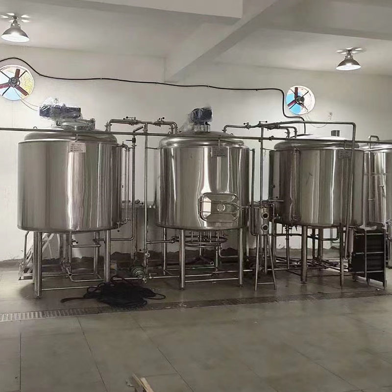 昌图精酿啤酒设备厂—如何延长精酿啤酒设备的使用寿命